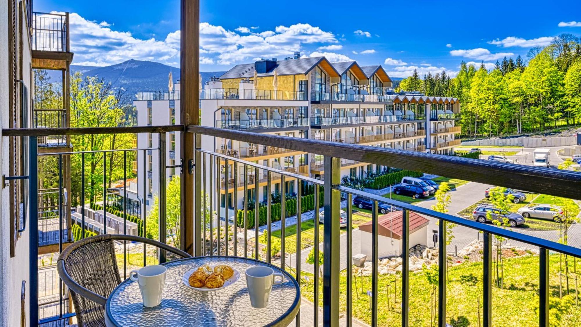 Apartamenty Sun & Snow Resort Sudety 스클라르스카포렘바 외부 사진